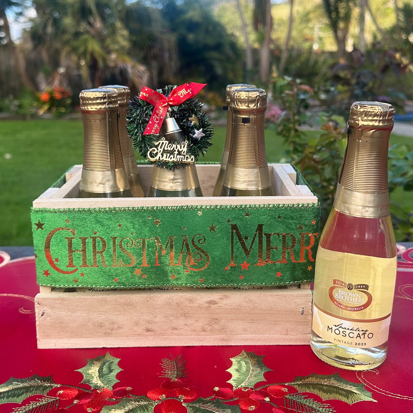 Christmas Moscato Gift Crate